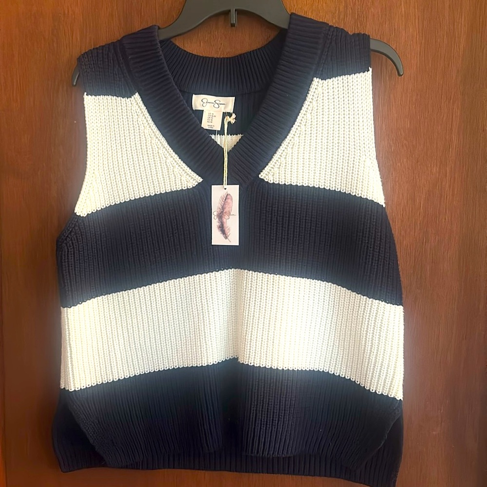 NWT Jessica Simpson Sweater Vest